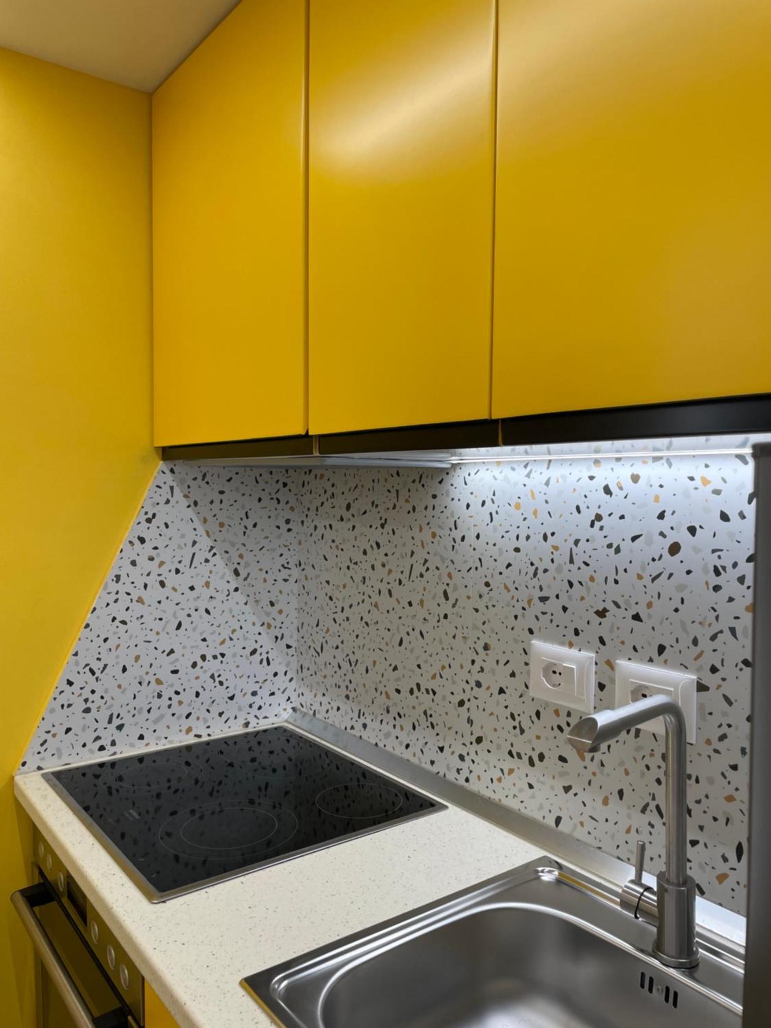 Tesa Studio Tiranë Luaran gambar